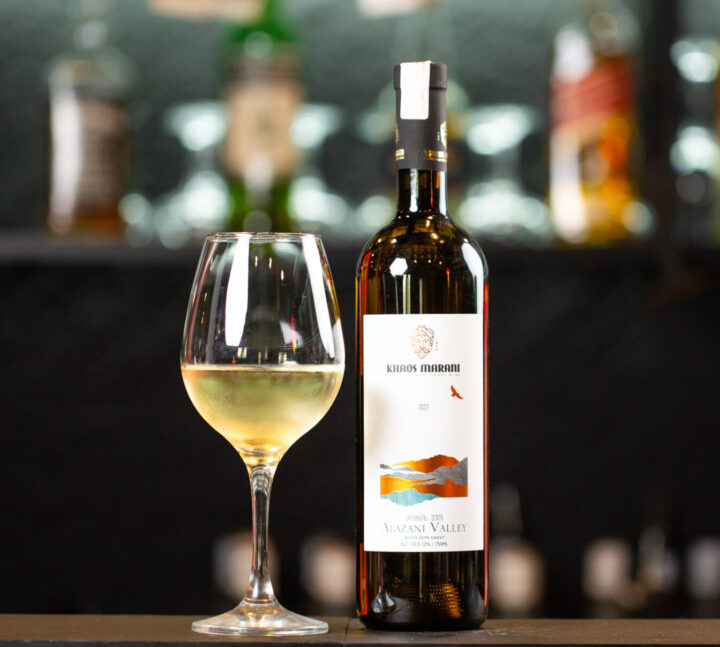 Вино «Алазанская Долина»