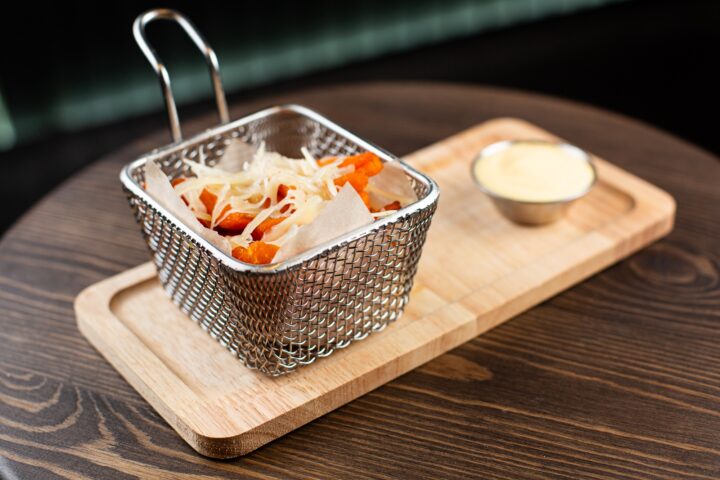 Батат фри с пармезаном