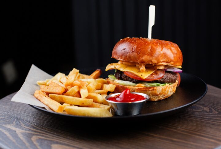 Классический бургер с говядиной