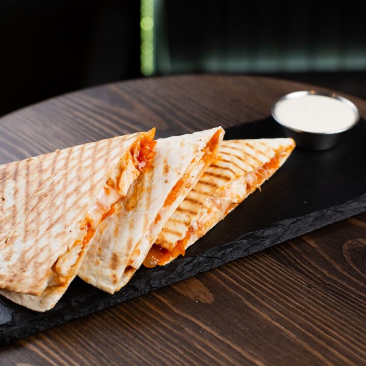 Кесадилья с цыпленком