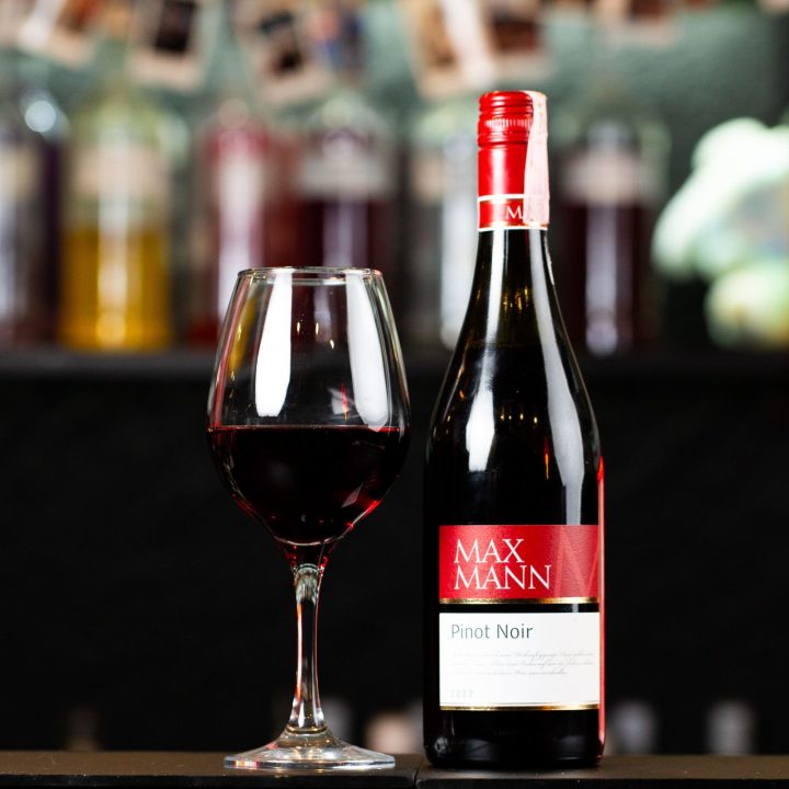 Вино «Max Mann» Pinot noir