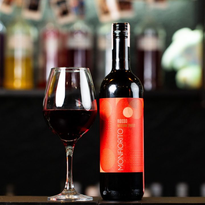 Вино «Manfiorito»